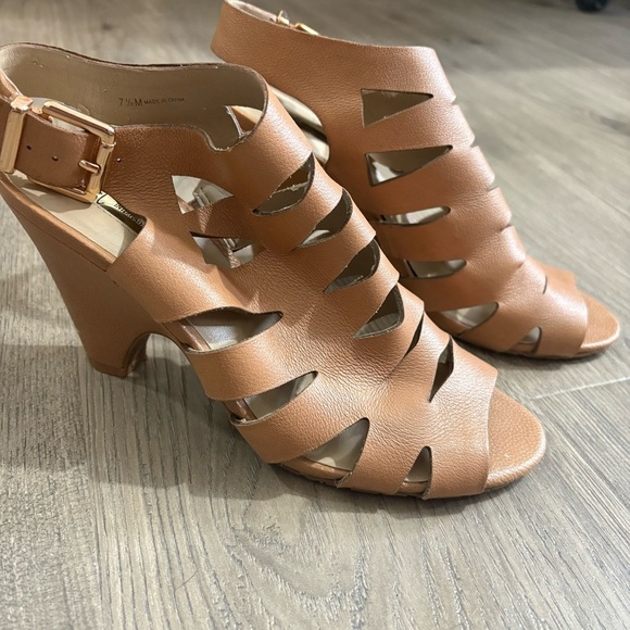 INC International Concepts Gretchenn Beige Slingback Sandals Womens 7.5M Boho - Picture 1 of 7